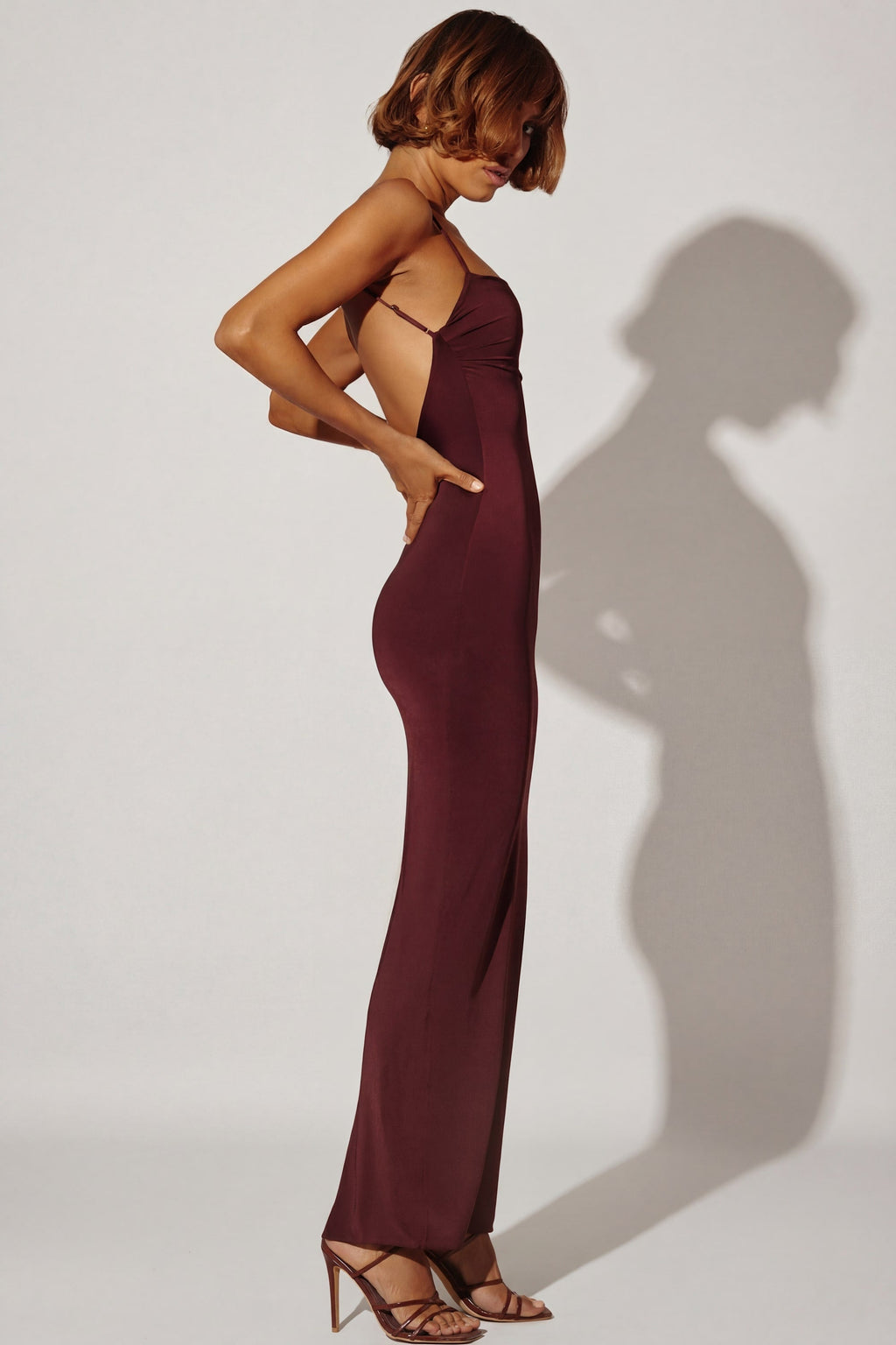 Chic Ruched Bodycon Maxi Dress in Brown