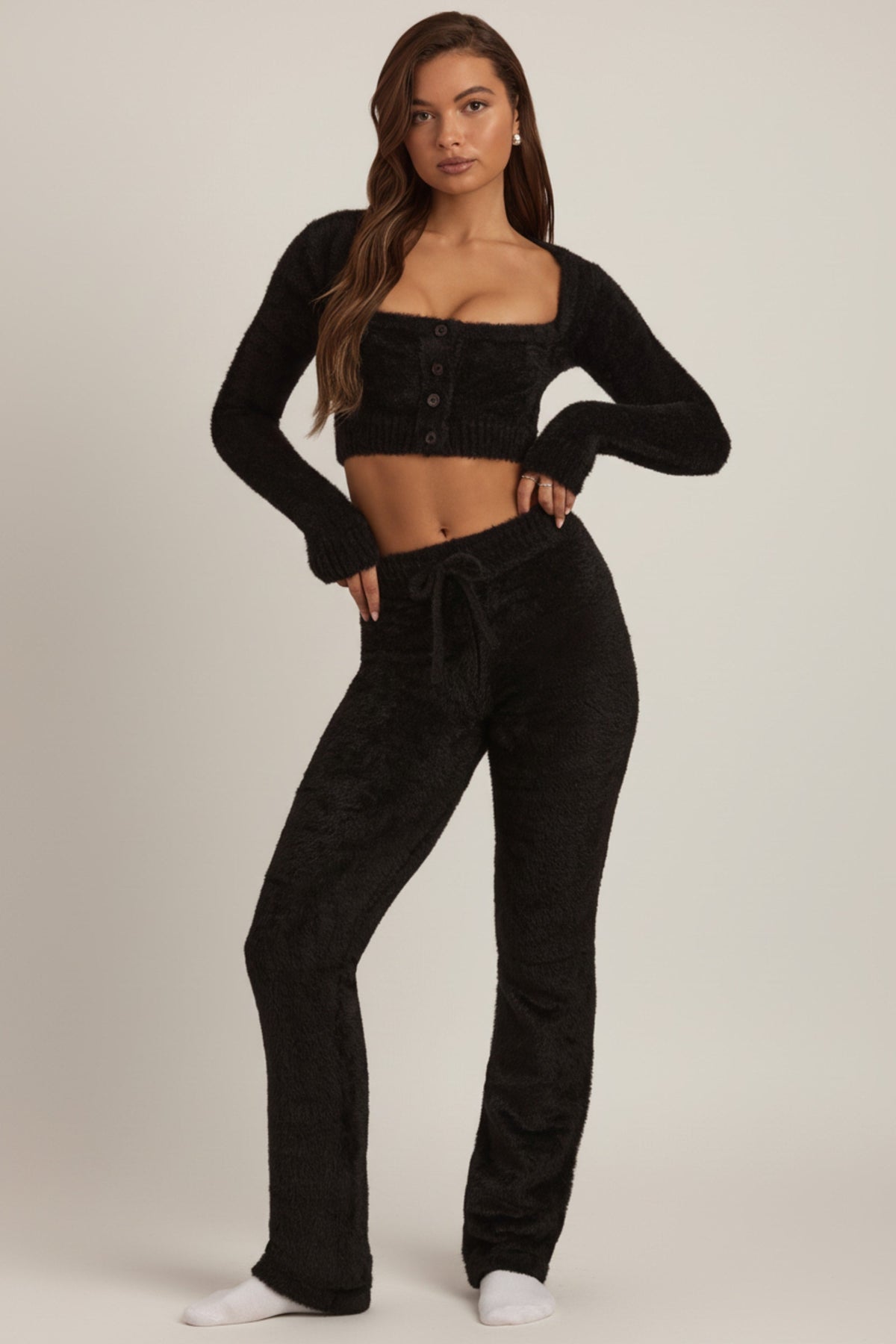 Chic Fluffy Knit Wide-Leg Trousers in Black