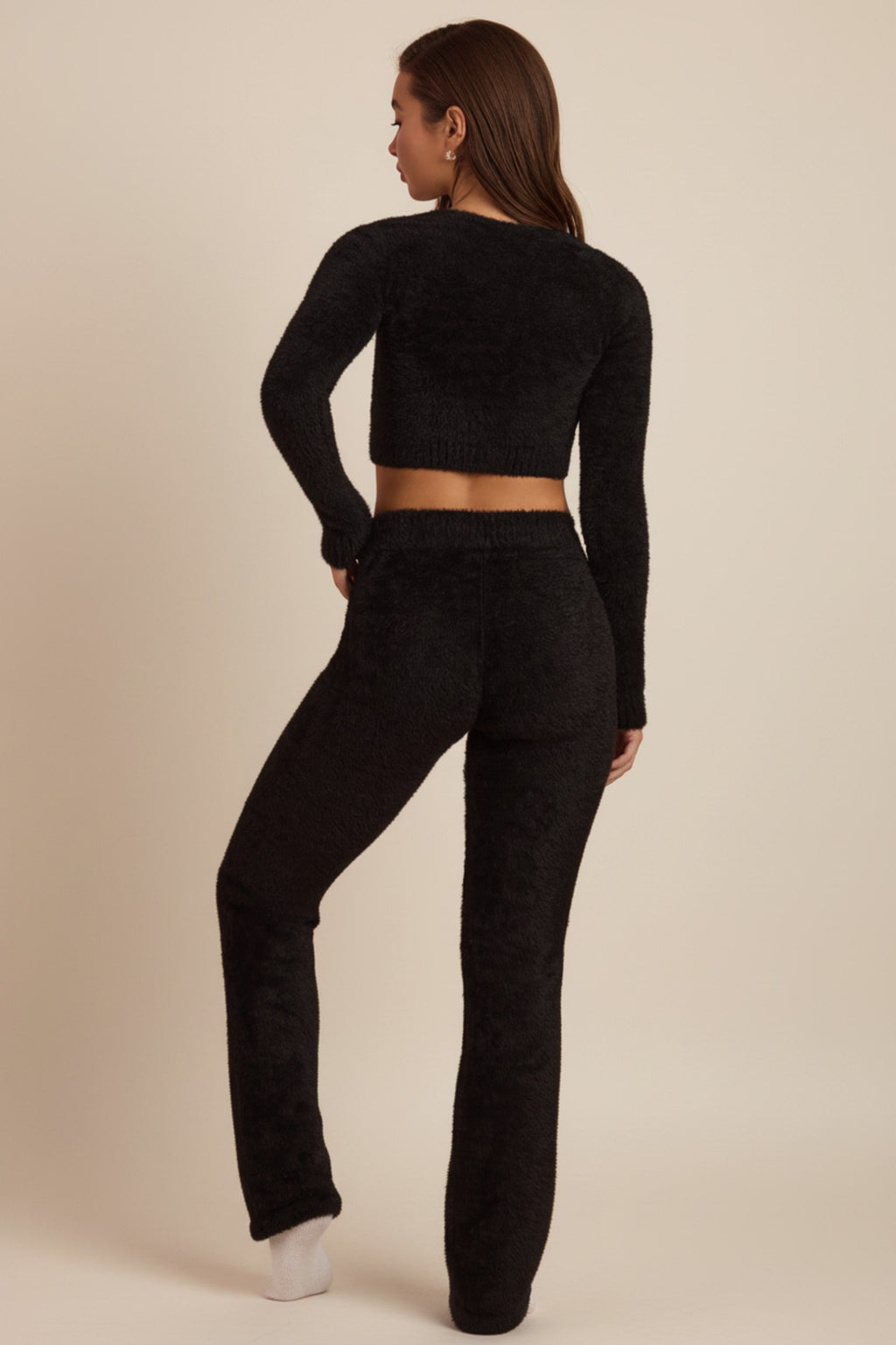 Chic Fluffy Knit Wide-Leg Trousers in Black