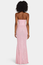 Chic Embellished Halterneck Gown in Lavender Pink