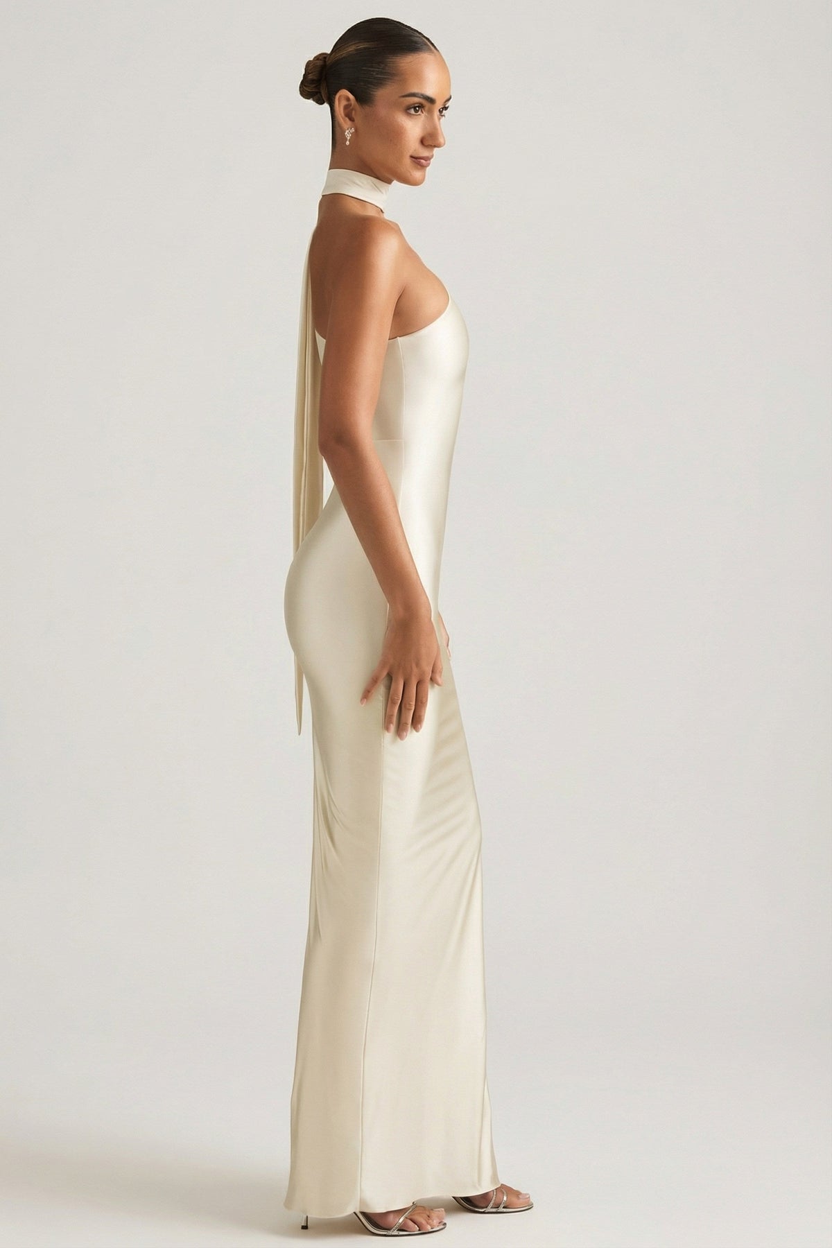 Chic Asymmetric Scarf-Detail Maxi Dress in Pearl