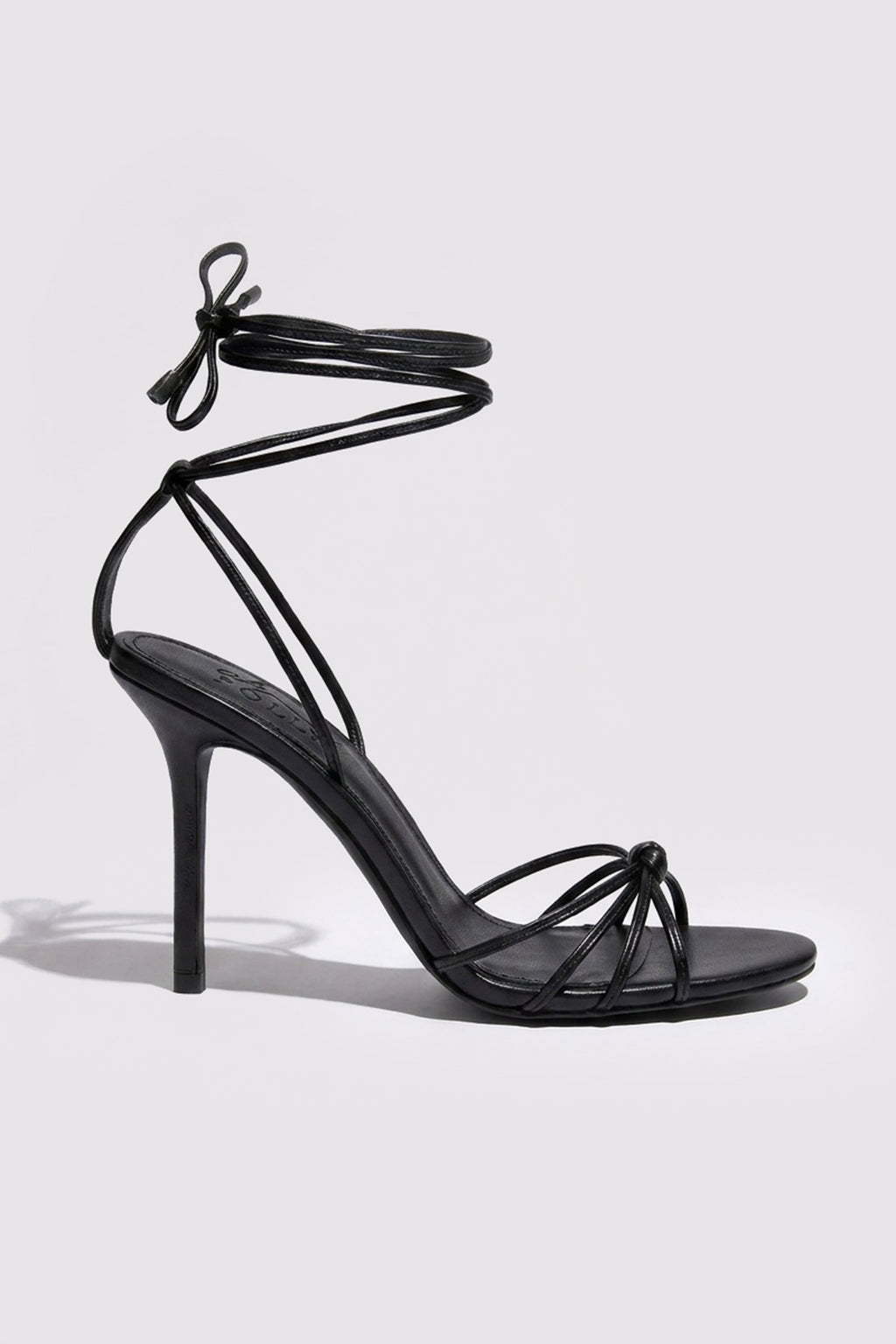 Chic Lace-Up Heeled Sandal in Black