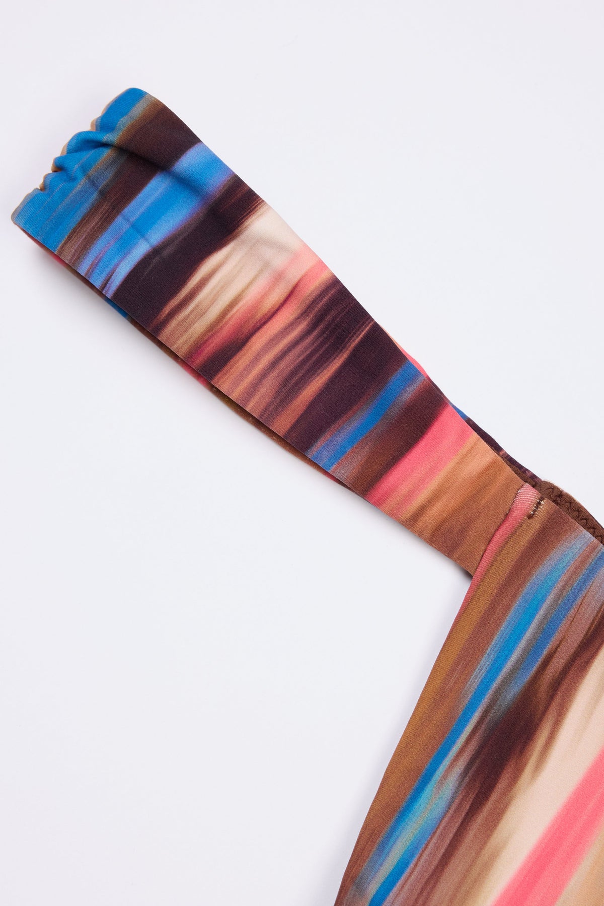 Chic Thong Bikini Bottoms in Abstract Stripe