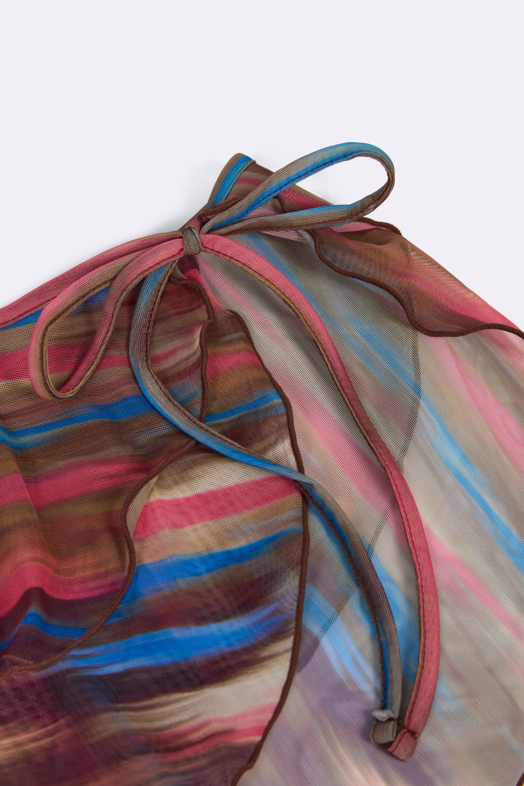 Chic Sarong in Abstract Stripe
