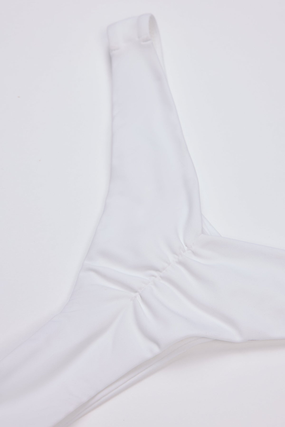 Chic Cheeky Bikini Bottoms in Coconut