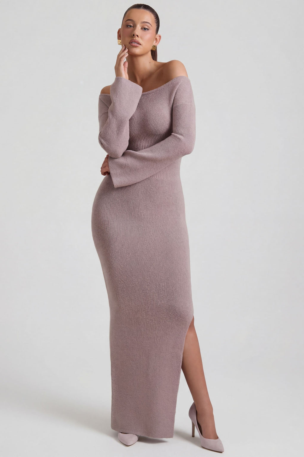 Chic Ribbed-Knit Off-Shoulder Maxi Dress in Taupe