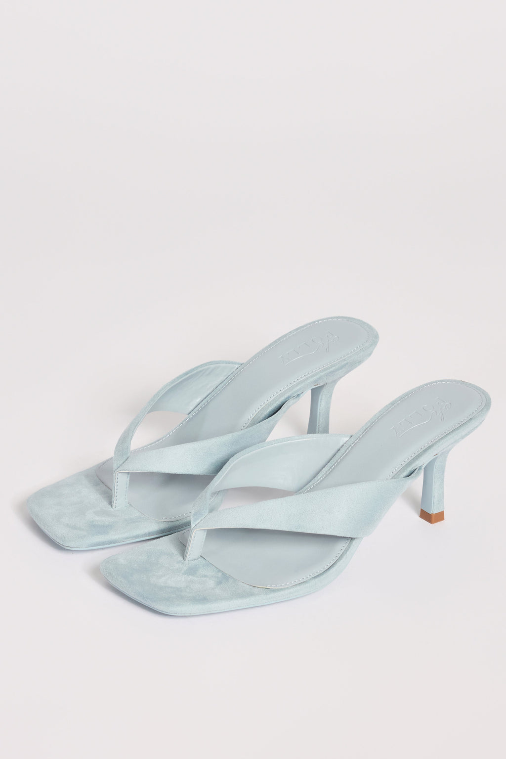 Chic Heeled Thong Sandals in Arctic Blue
