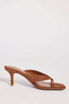 Chic Heeled Thong Sandals in Cocoa Brown