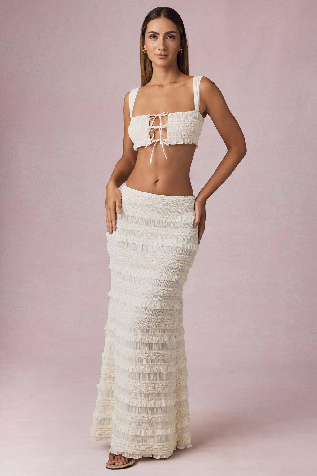 Chic Ruffled Mid-Rise Maxi Skirt in Ivory