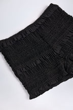 Chic Ruffled Mid-Rise Shorts in Black