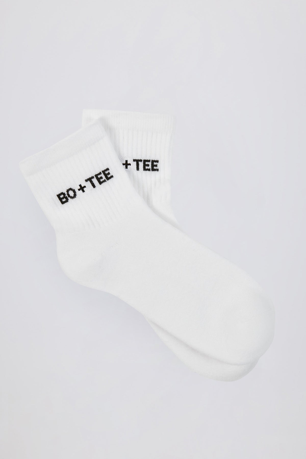 Chic Ribbed Crew Sock Bundle in White