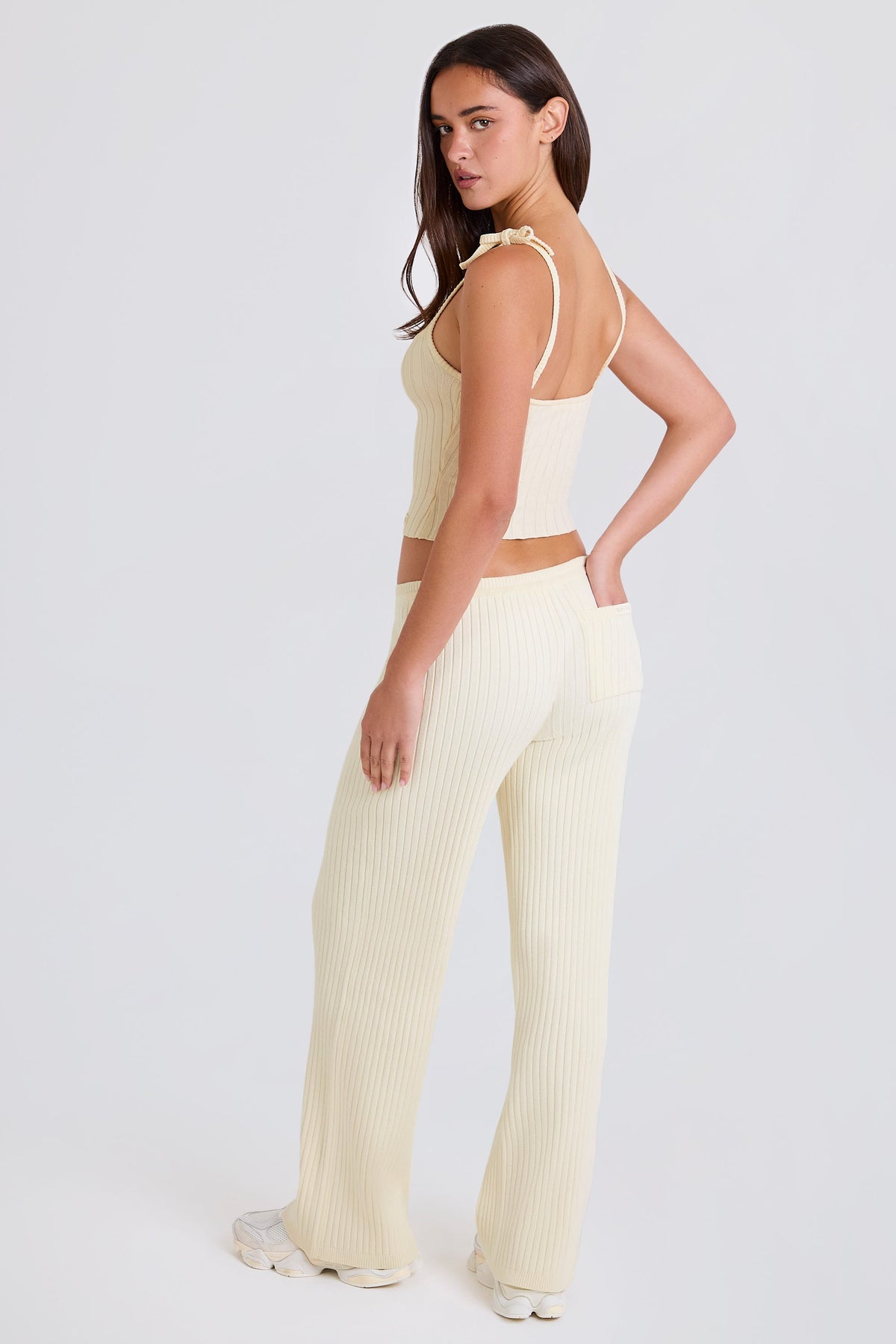 Chic Ribbed Knit Wide-Leg Joggers in Cream