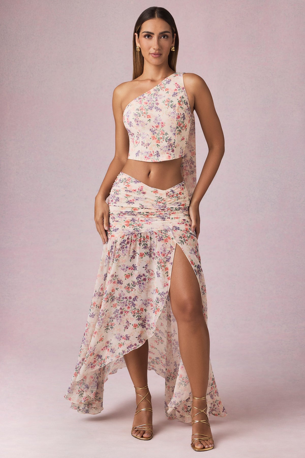 Chic Asymmetric Ruched Maxi Skirt in Primrose Floral Print