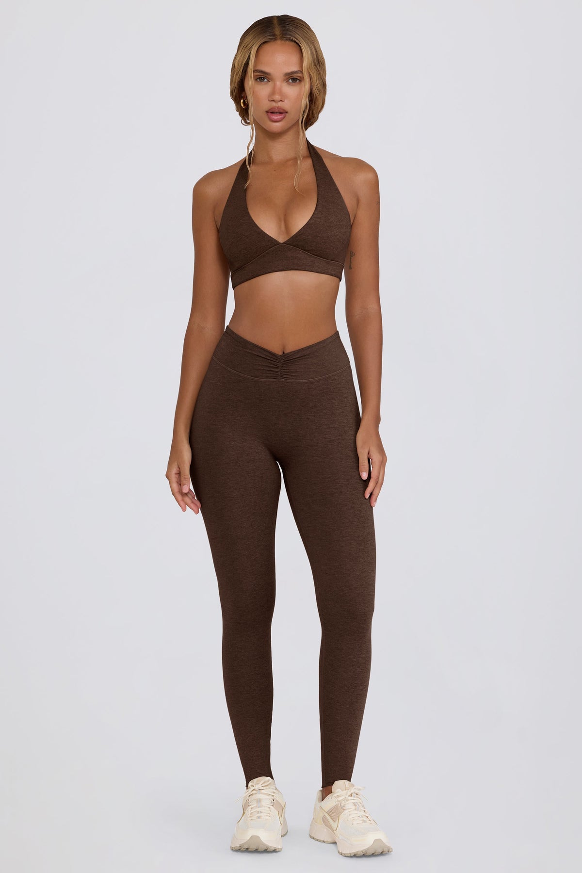 Chic Brushed Jersey Ruched Mid-Rise Leggings in Pecan Marl