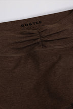 Chic Brushed Jersey Ruched Mid-Rise Leggings in Pecan Marl