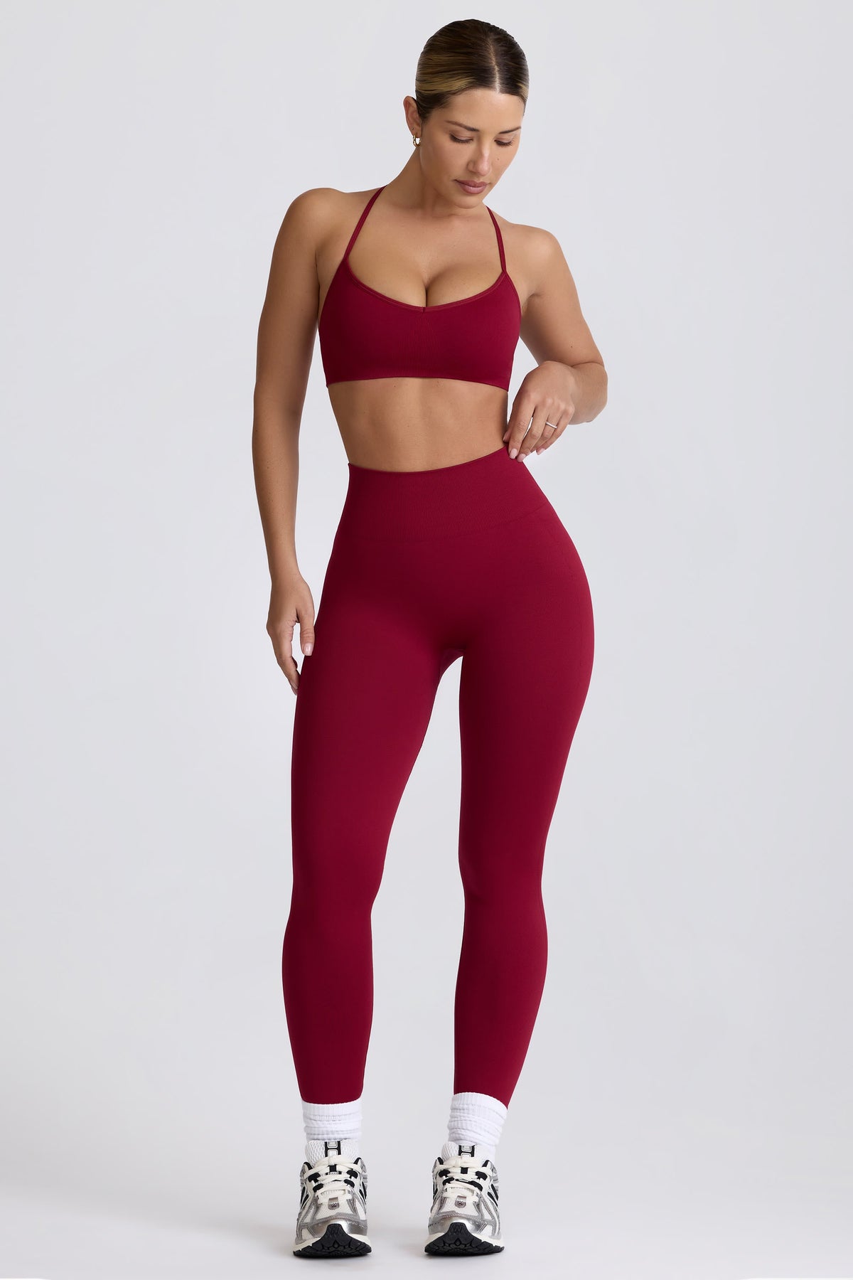 Chic Super Sculpt Seamless Leggings in Cherry