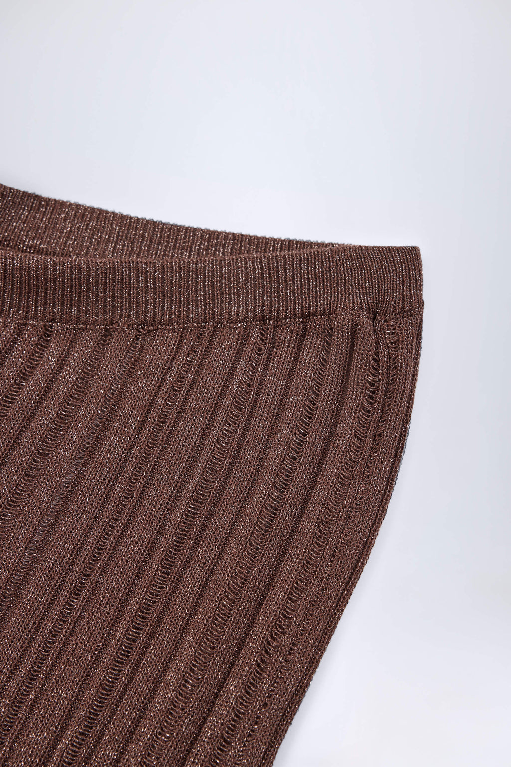 Chic Mid-Rise Flared Trousers in Bronze
