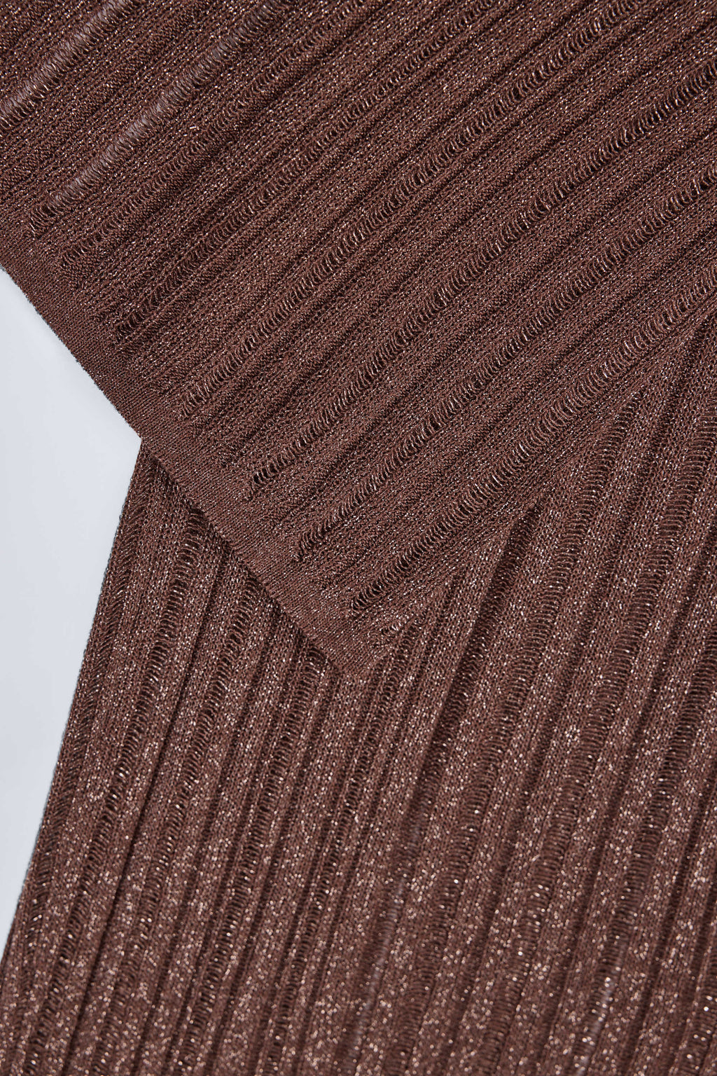 Chic Mid-Rise Flared Trousers in Bronze
