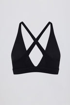Chic Soft Active Cross-Back Sports Bra in Black