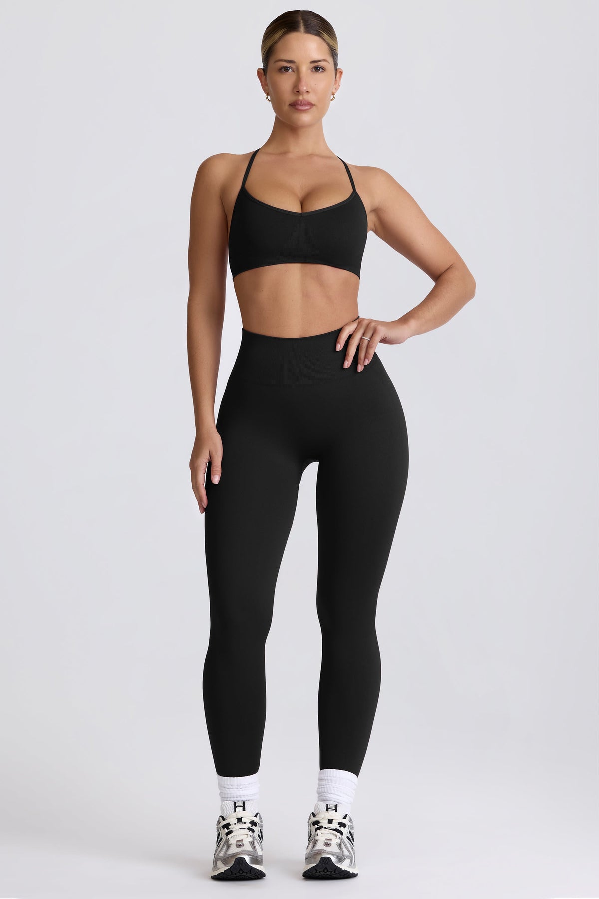 Chic Super Sculpt Seamless Leggings in Black