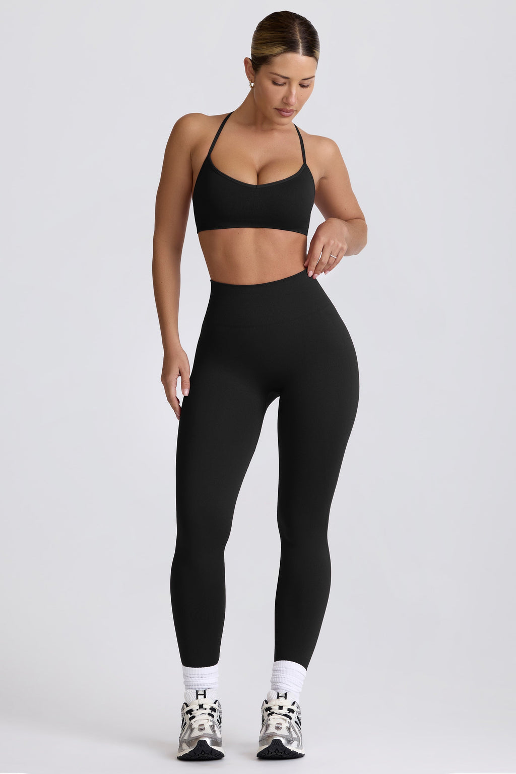 Chic Super Sculpt Seamless Leggings in Black