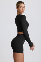 Chic Super Sculpt Seamless Long-Sleeve Crop Top in Black