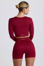 Chic Super Sculpt Seamless Long-Sleeve Crop Top in Burgundy
