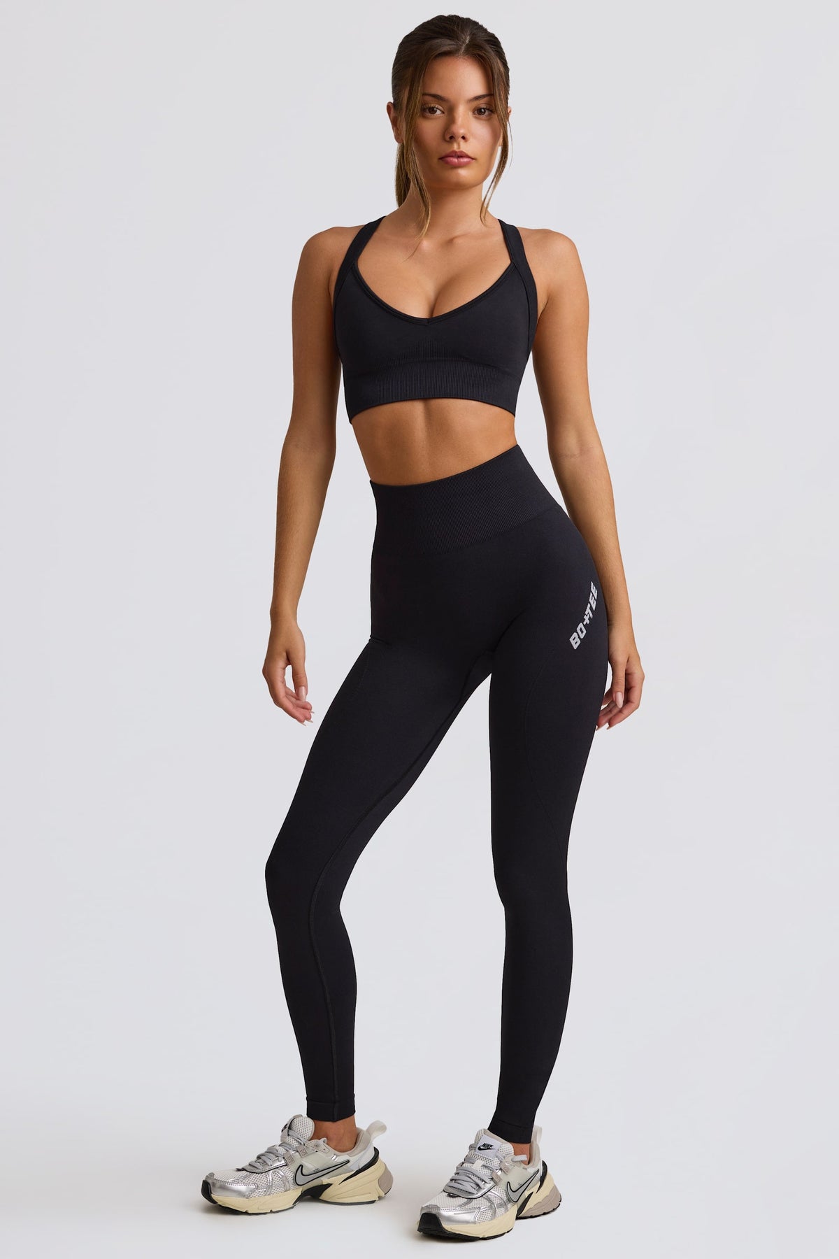 Chic Super Sculpt Seamless High-Waist Leggings in Black