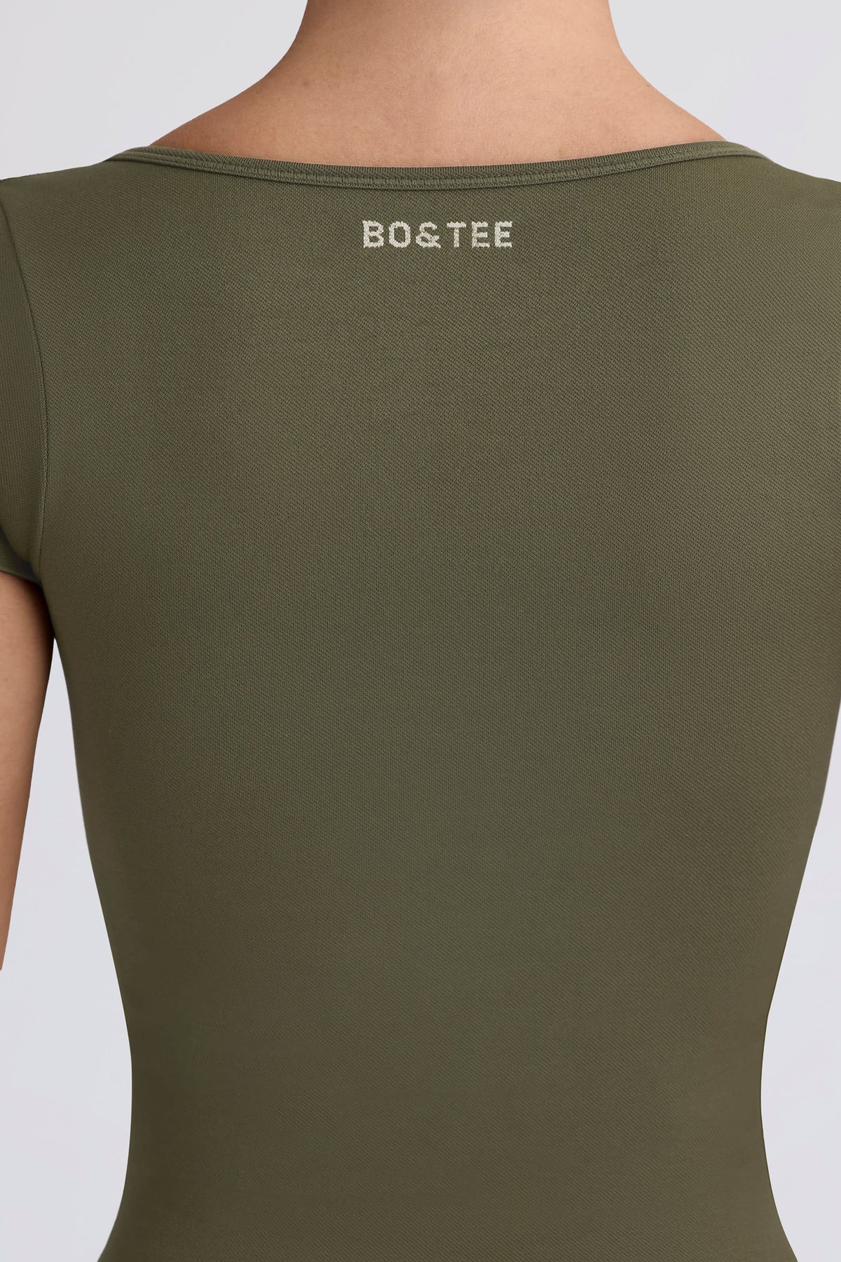 Chic Super Sculpt Seamless T-Shirt in Light Green