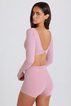 Chic Long-Sleeve Crop Top in Mauve