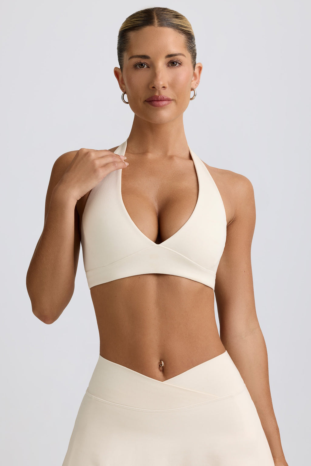 Chic Brushed Jersey V-Neck Sports Bra in Vanilla